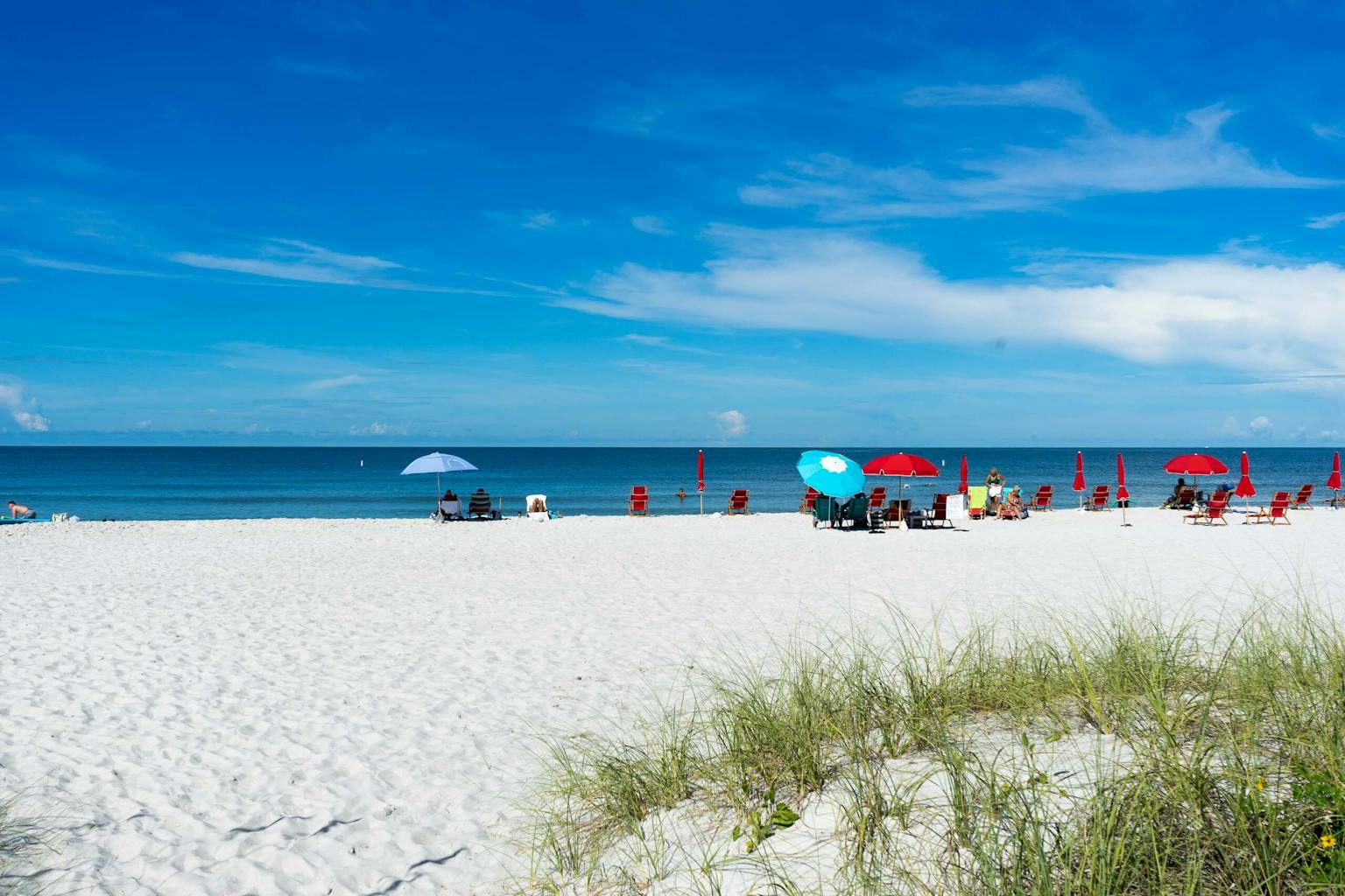 One of the most popular beaches in Naples, Lowdermilk Park